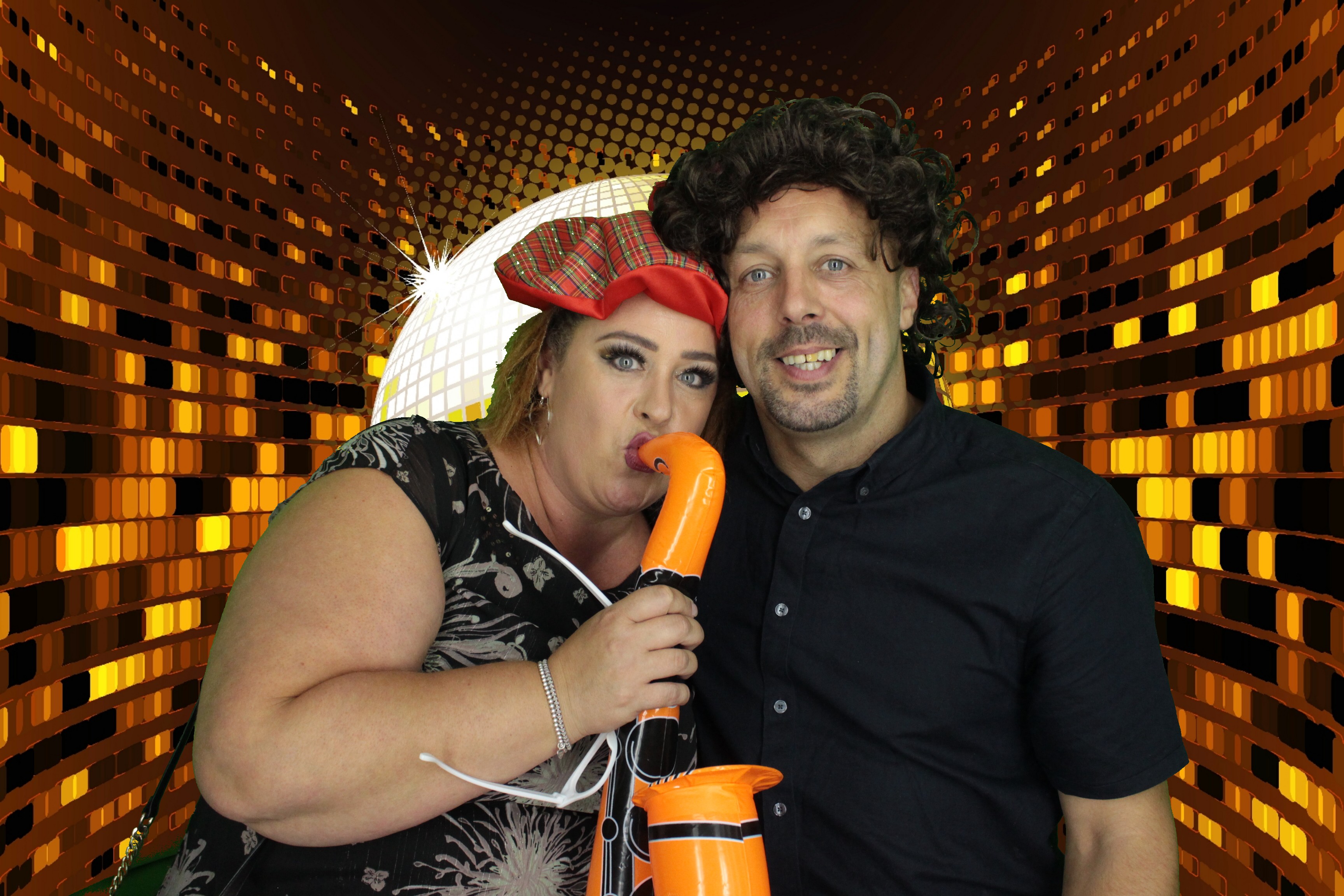 Scott & Tammy's Wedding | View more photos from the event at gallery.myphotoboothexperience.co.uk/u/MyPhotoBoothExperienceLtd/Scott-Tammys-Wedding